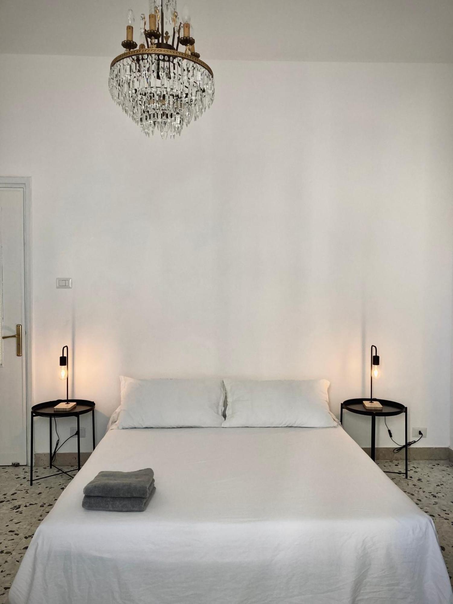 Catania Historical Artist Flat Apartment Exterior photo
